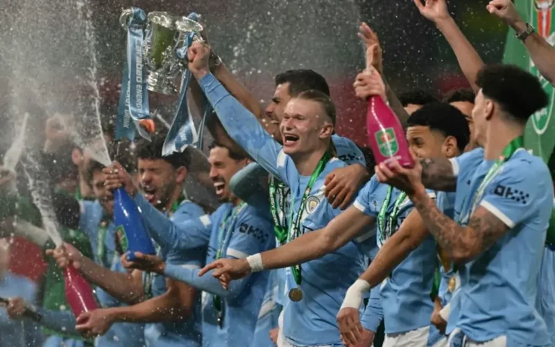 مانشستر سيتي يواجه تحديات الحفاظ على القمة بعد تراجع حظوظه في الدوري